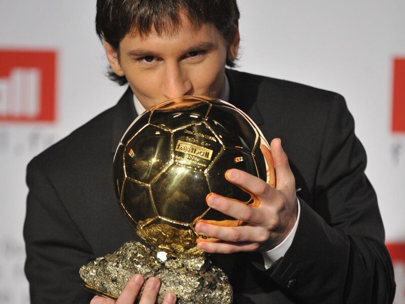 Man Kissing Trophy — Black, Celebratory