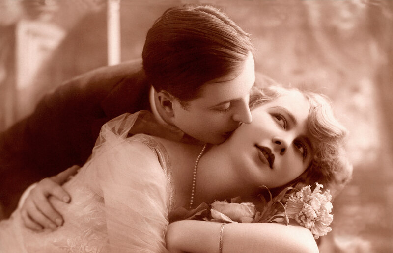 Man Kissing Woman — Sepia