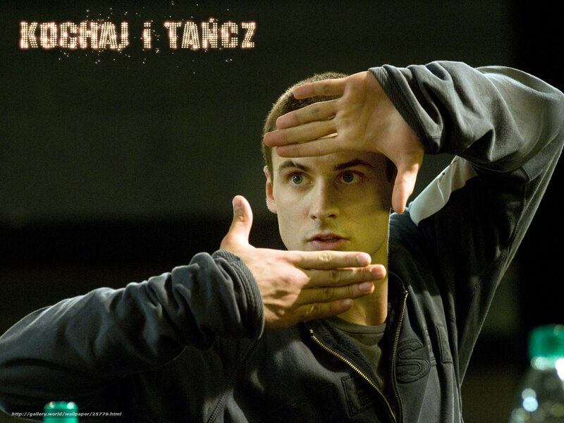 man making hand frame gesture