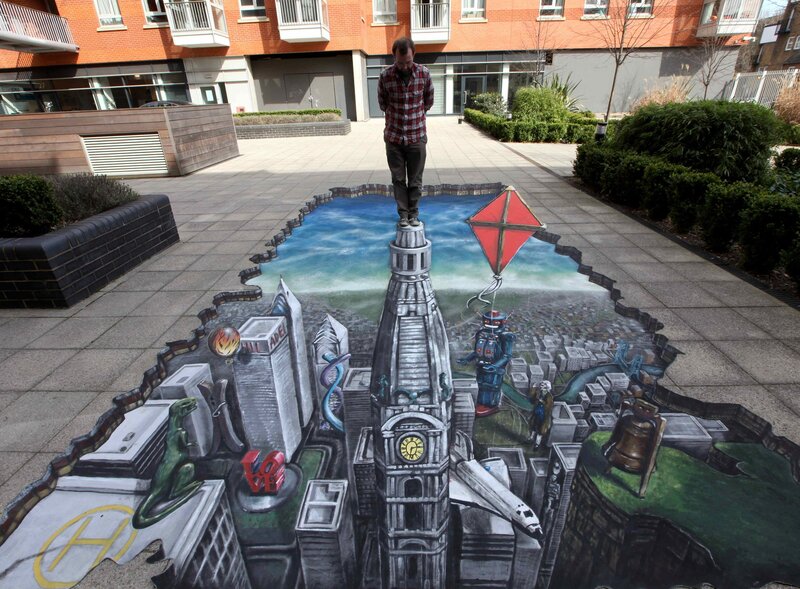 Man on 3d Street Art — Gray