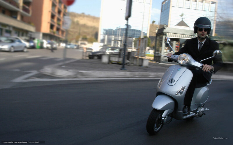 Man on Silver Scooter — Dynamic