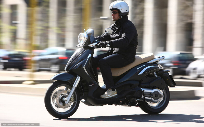 Man Riding Scooter — Black