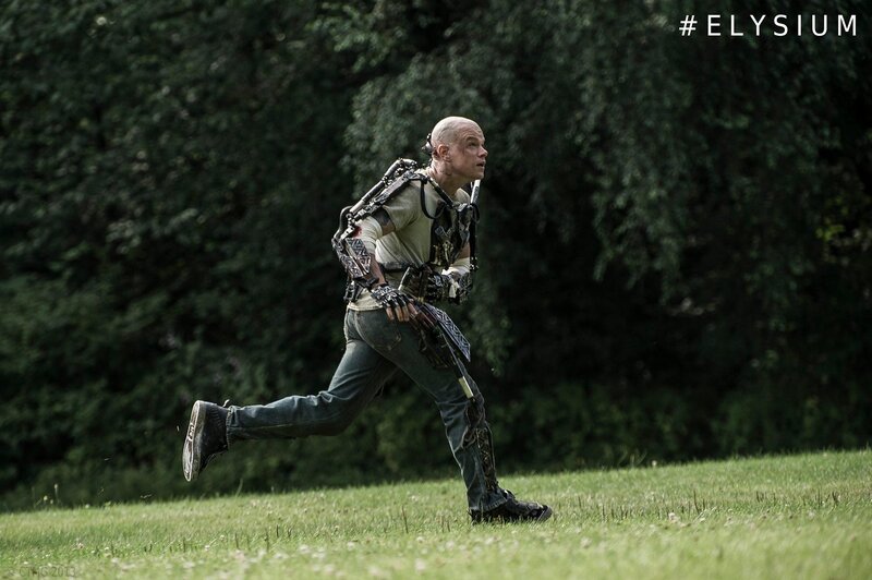 man running in elysium