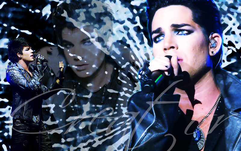 Man Singing into Microphone — Blue