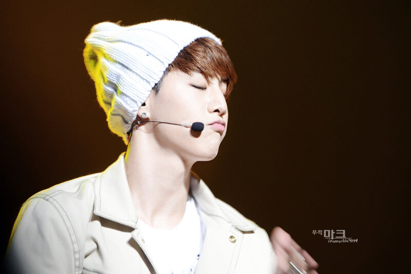 Man Wearing Beanie — White