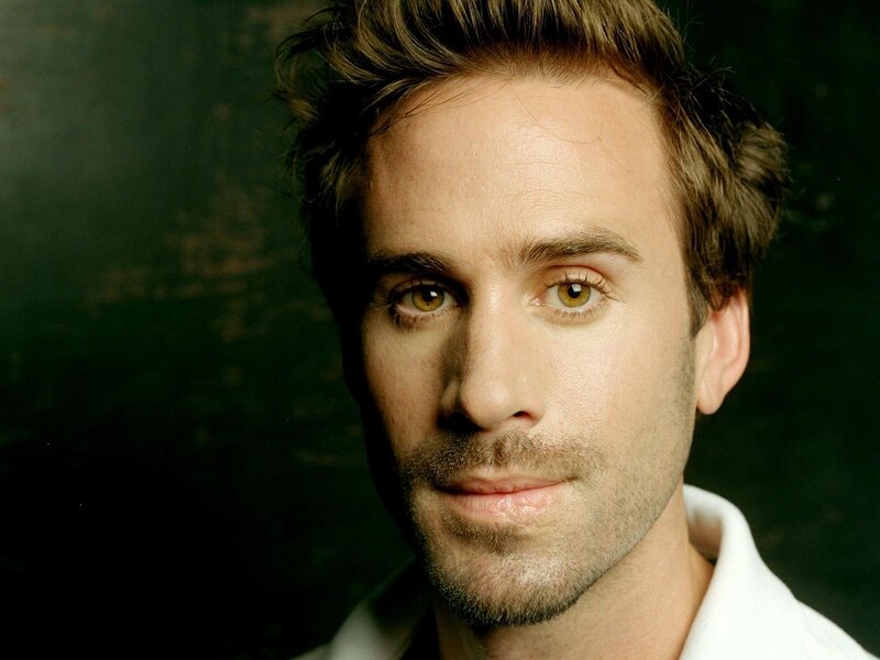 Man with Brown Hair — Green, Neutral