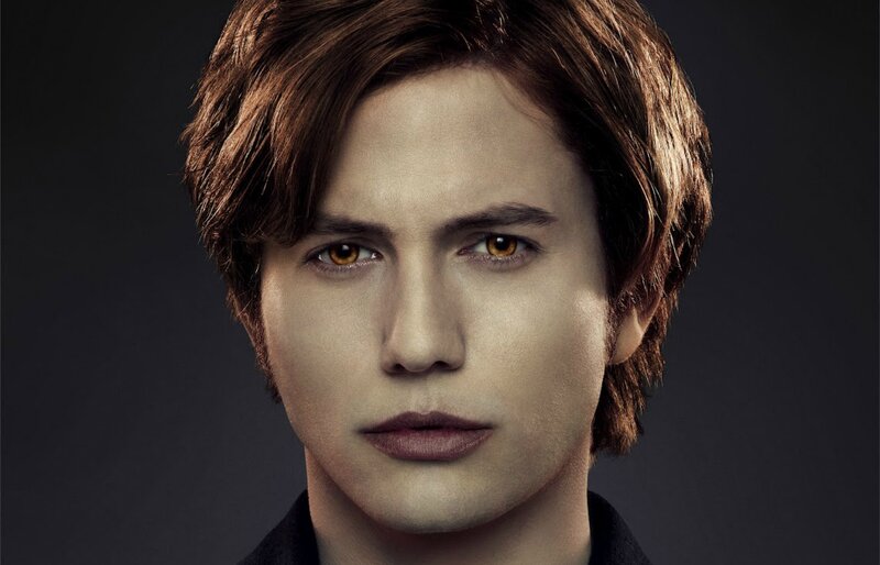 Man with Brown Hair — Serious, Photograph, Brown Eyes