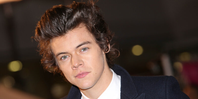 Man with Curly Hair — Black, Neutral, Night