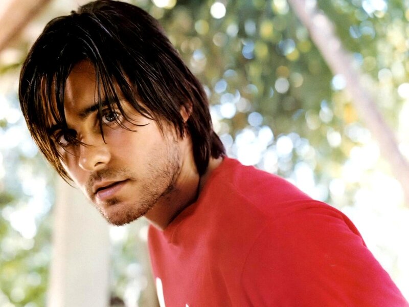 Man with Dark Hair — Red, Natural