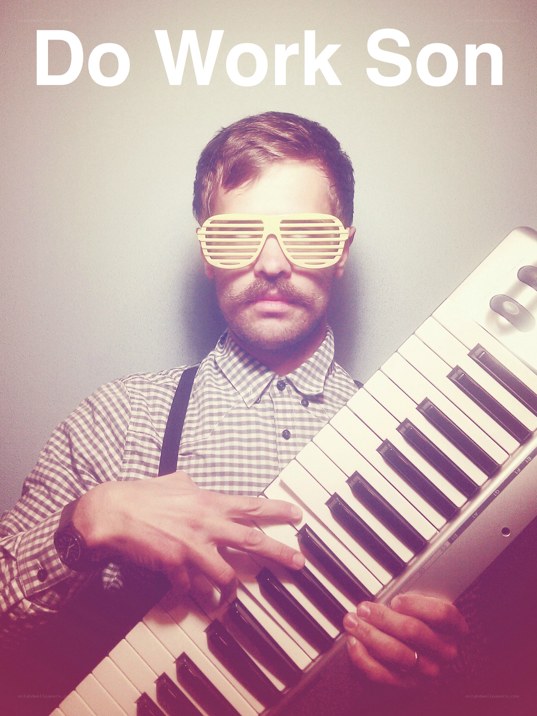 Man with keyboard and shutter shades