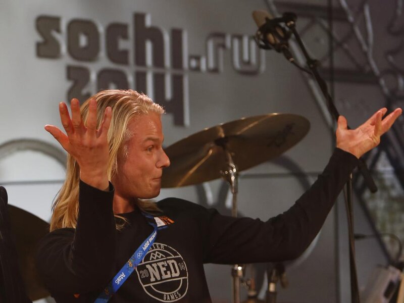Man with Long Blonde Hair — Black, Energetic