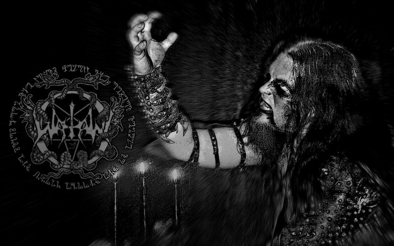 Man with Long Hair and Tattoos — Black