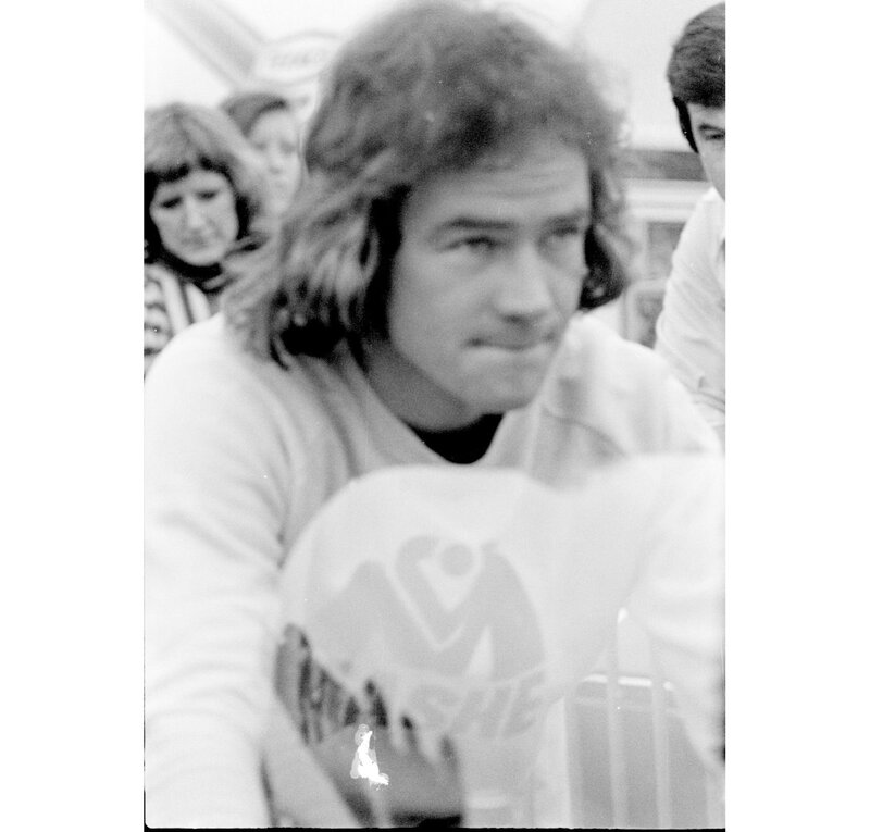 Man with Long Hair — Black, Casual