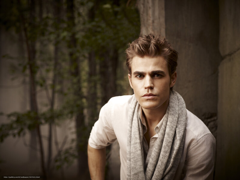 Man with Scarf — Gray