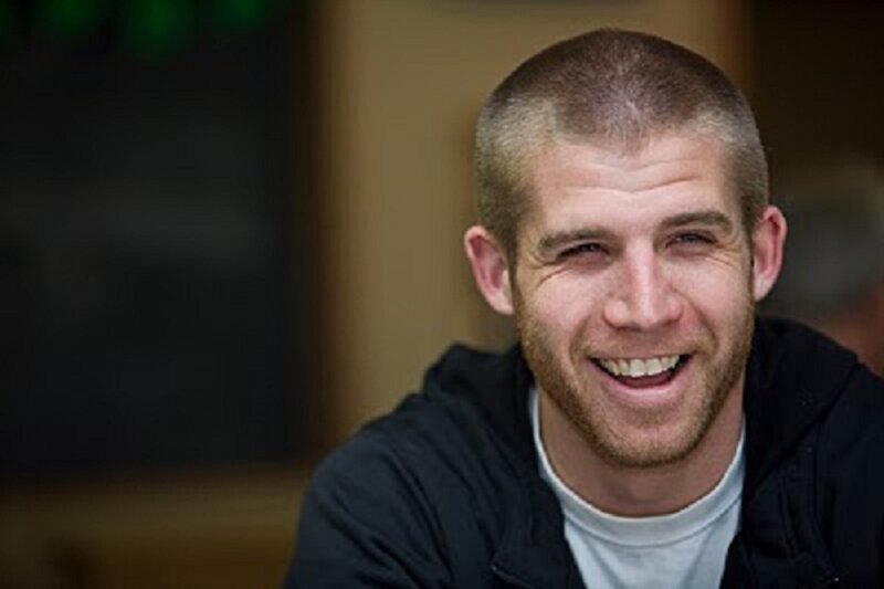 Man with Short Hair — Brown, Happy