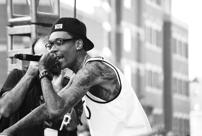 Man with Tattoos Rapping — Black