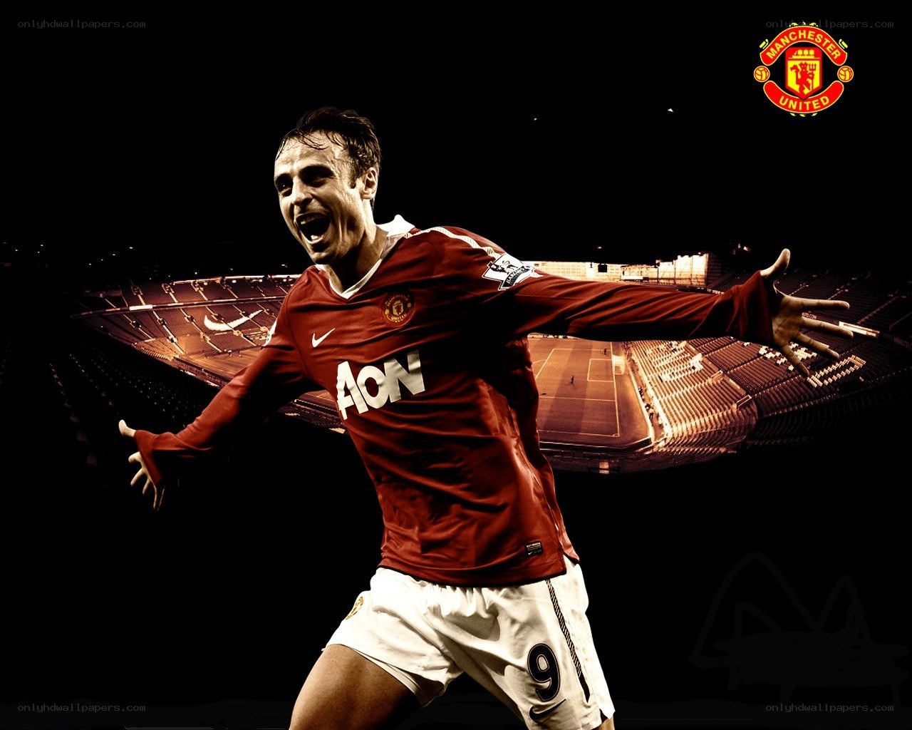 Manchester United player celebrating