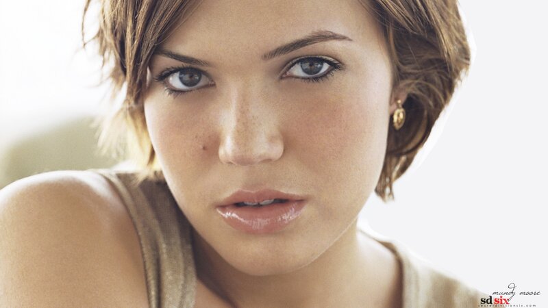 Mandy Moore portrait