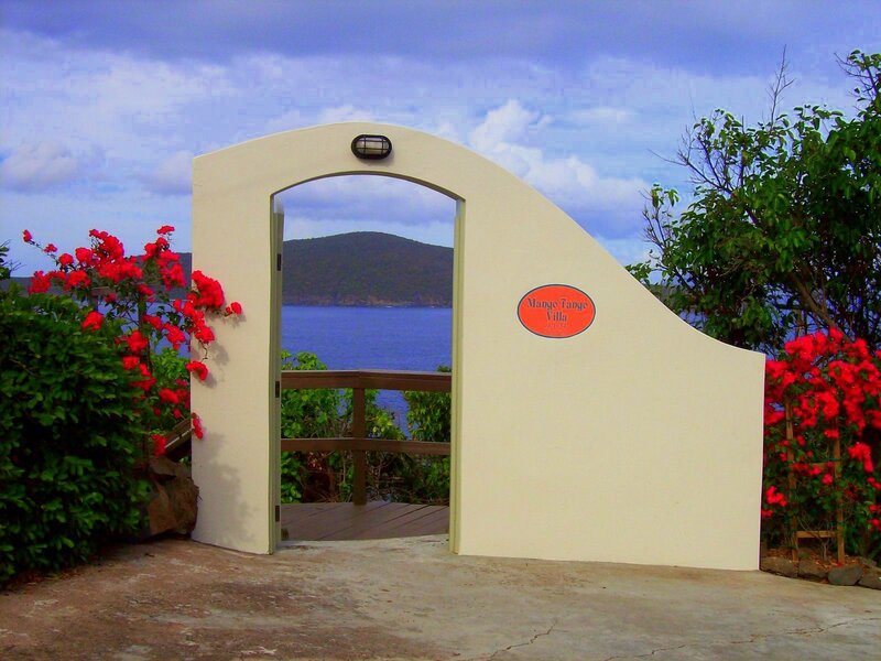 Mango Tango Villa entrance