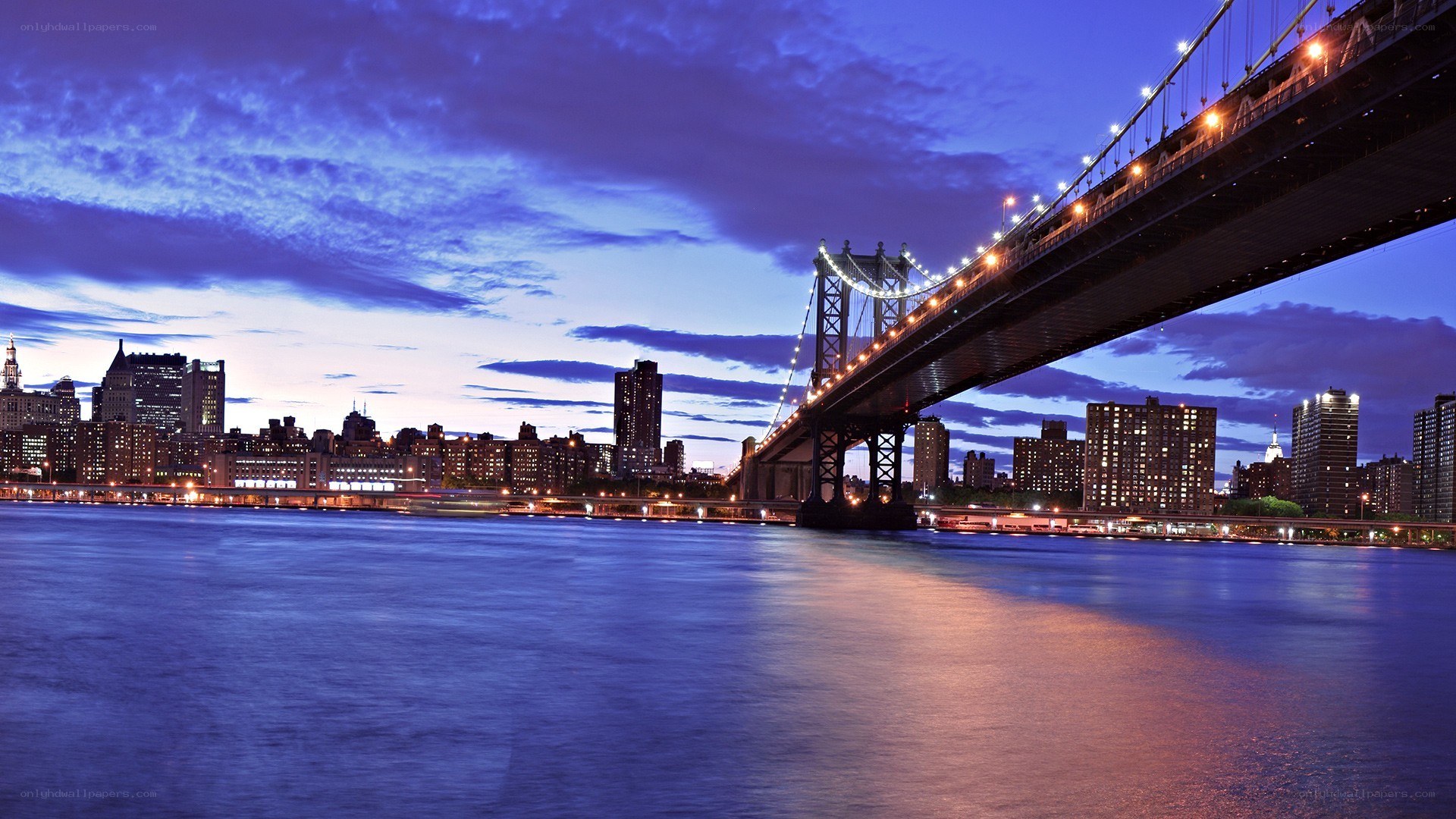 Manhattan Bridge at dusk