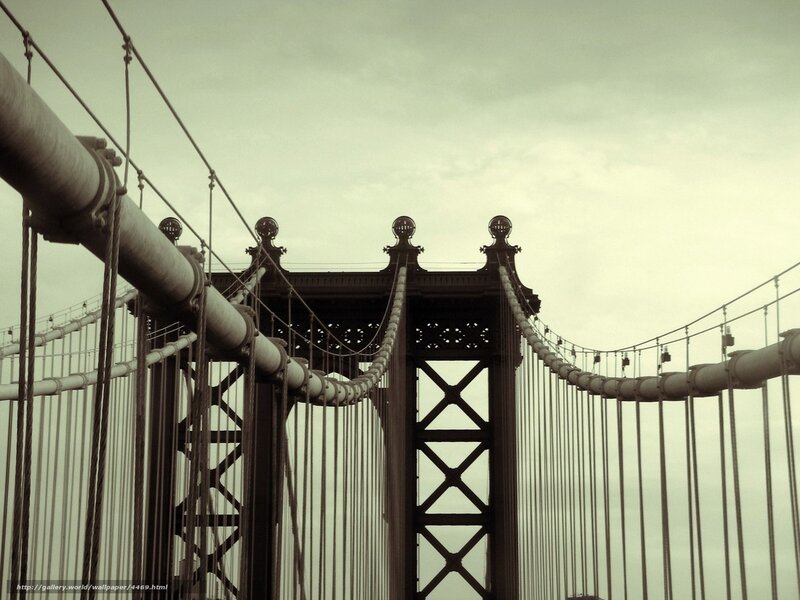 Manhattan Bridge from below