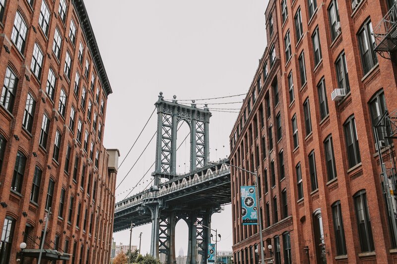 Manhattan Bridge View — Red, Urban