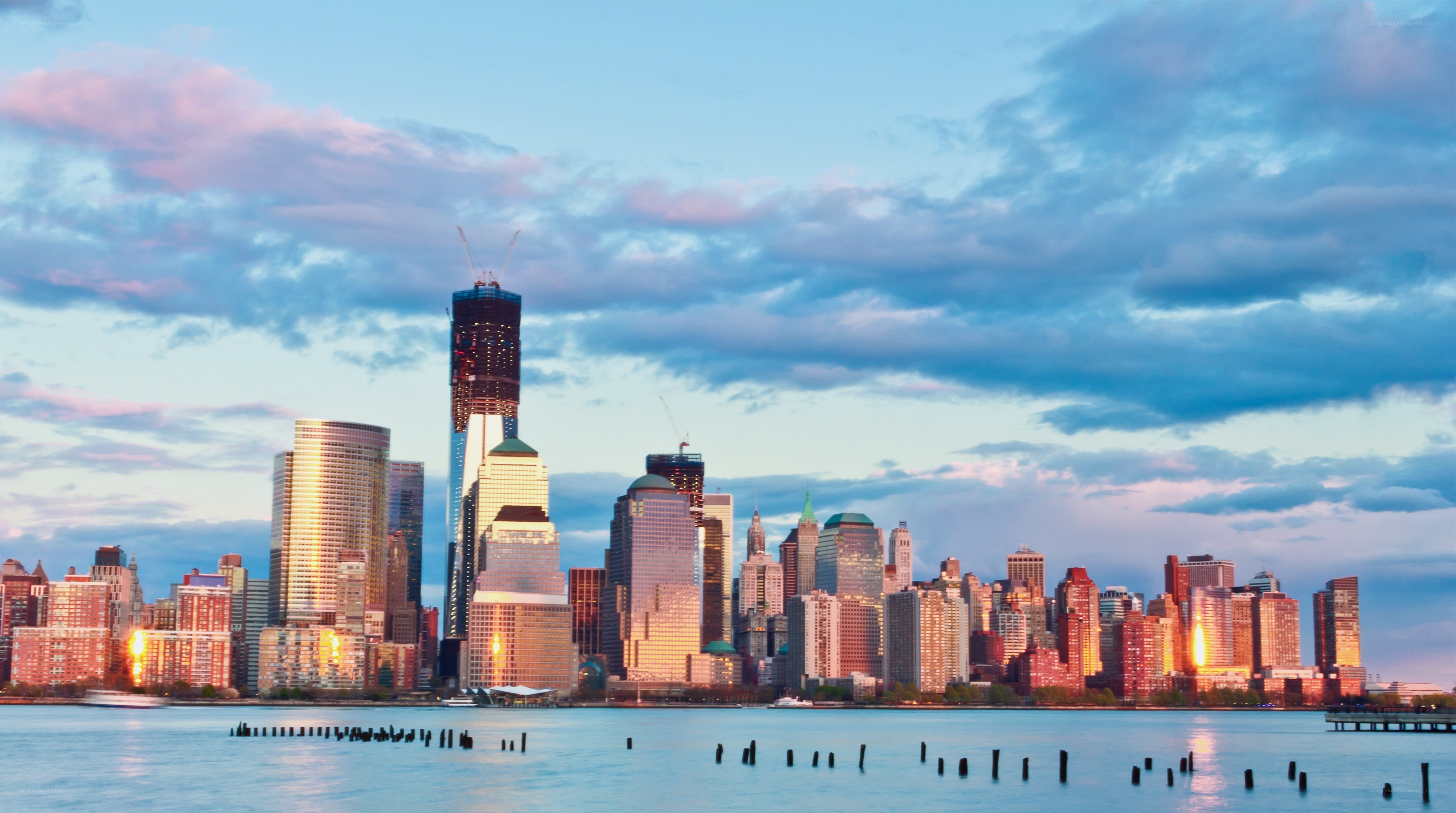 Manhattan skyline at dusk