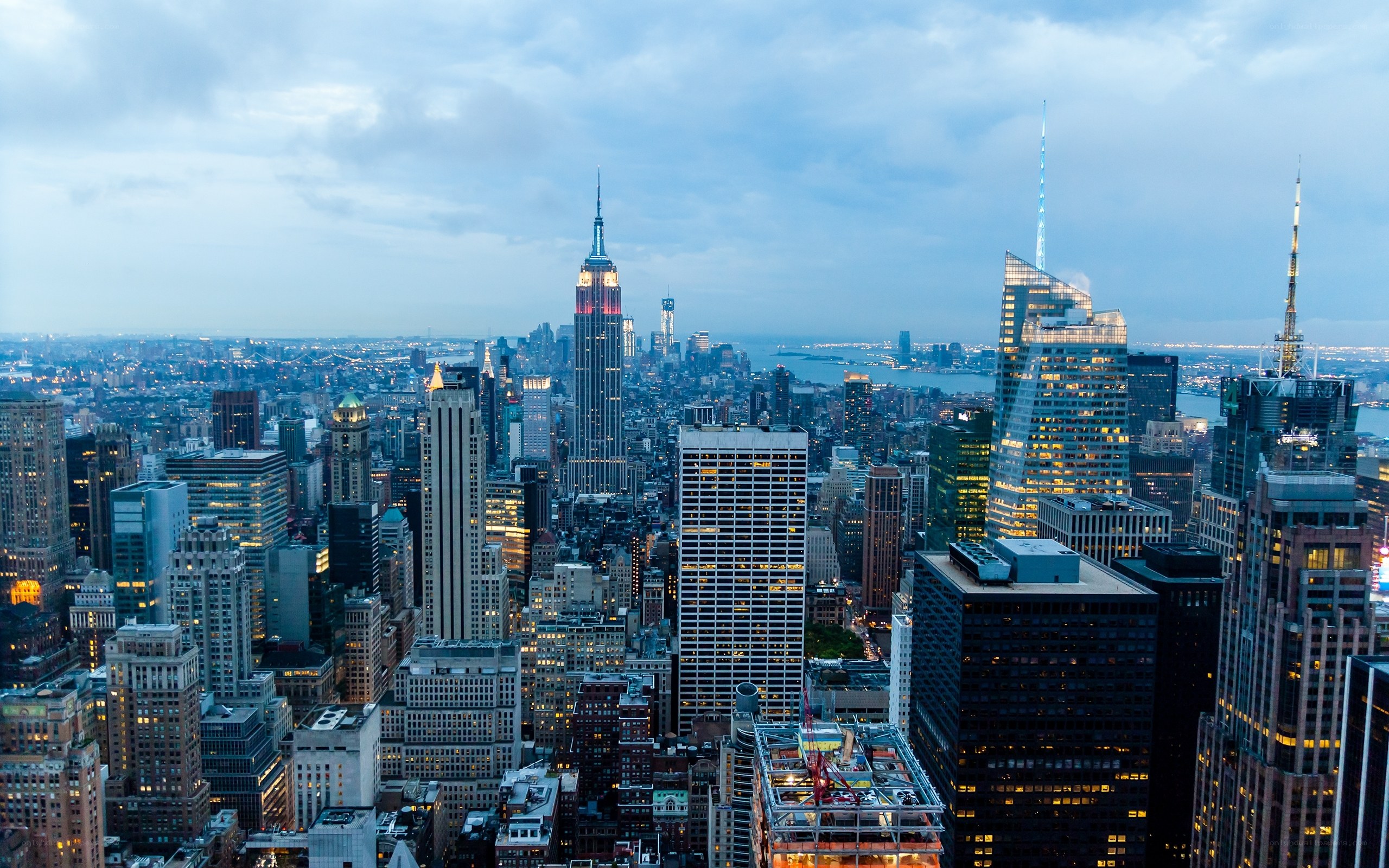Manhattan skyline at dusk