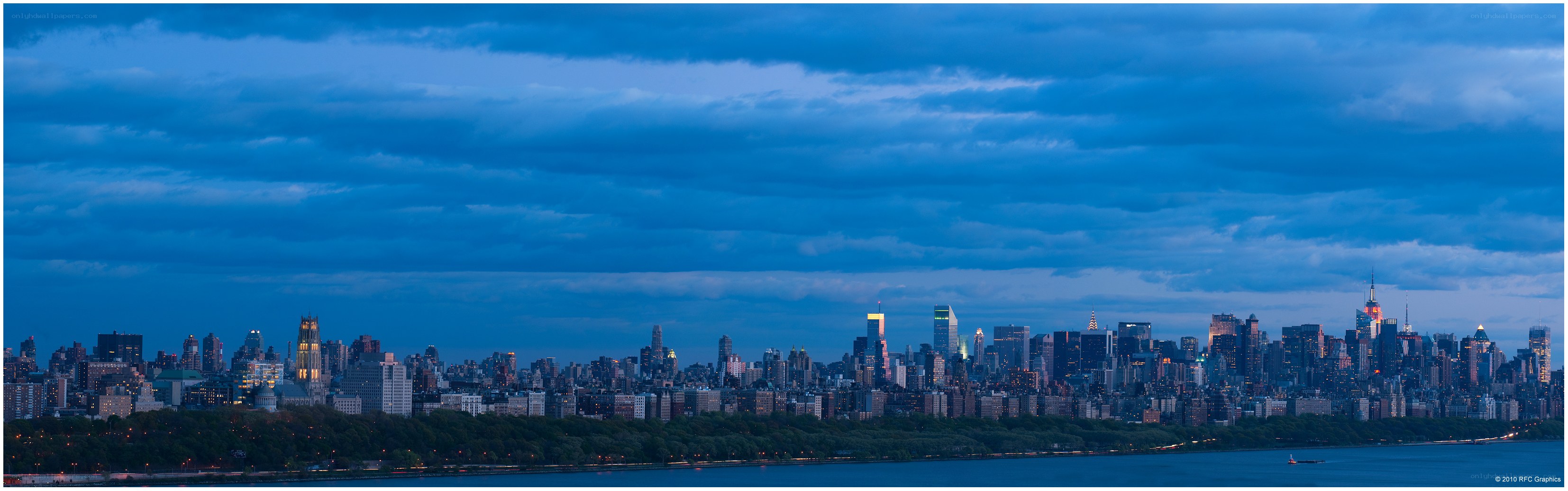 Manhattan skyline at dusk