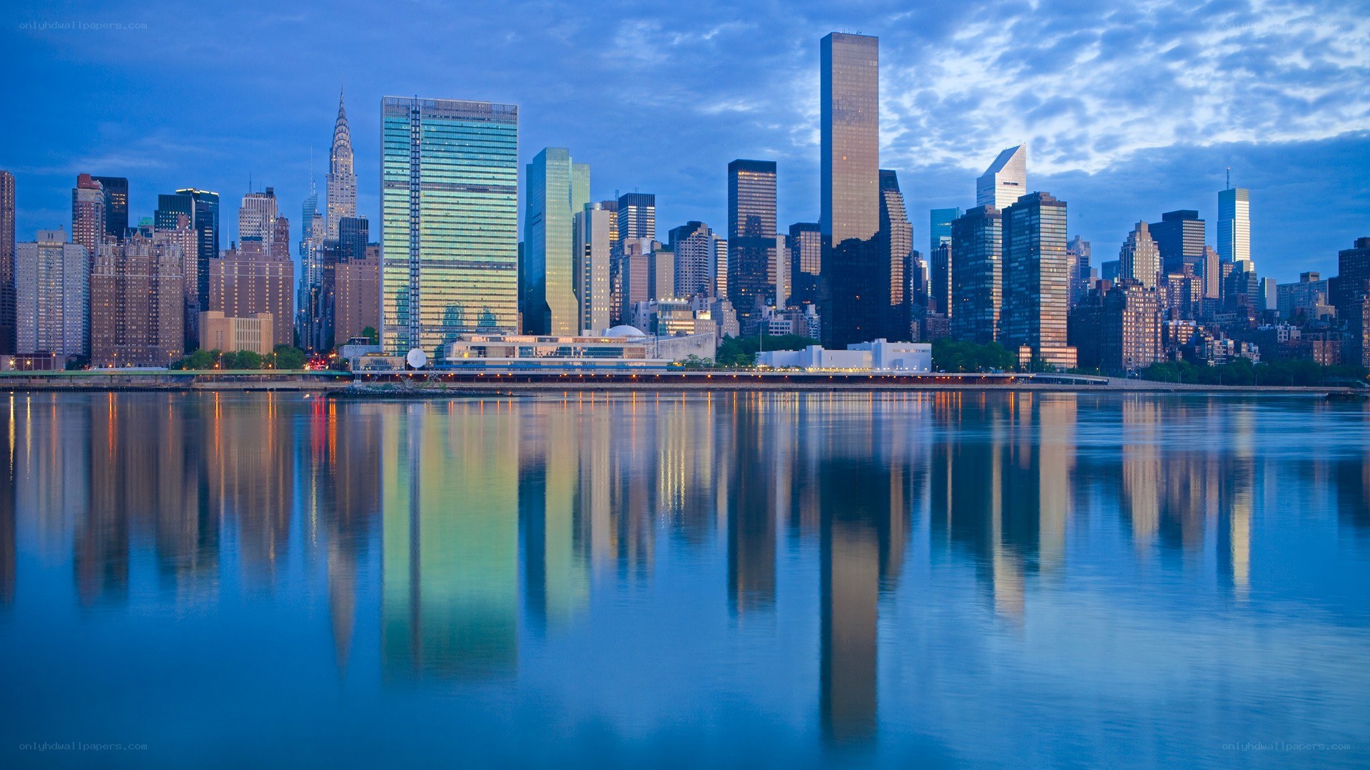 Manhattan skyline at dusk
