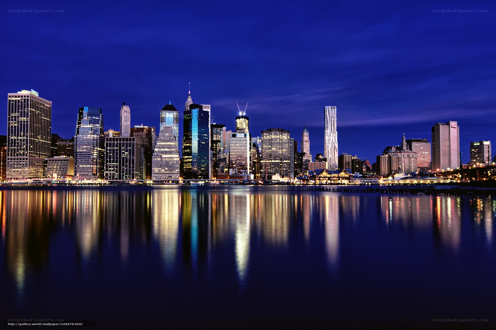Manhattan skyline at night