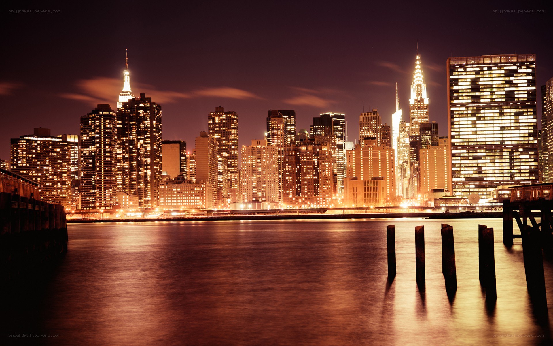 Manhattan skyline at night