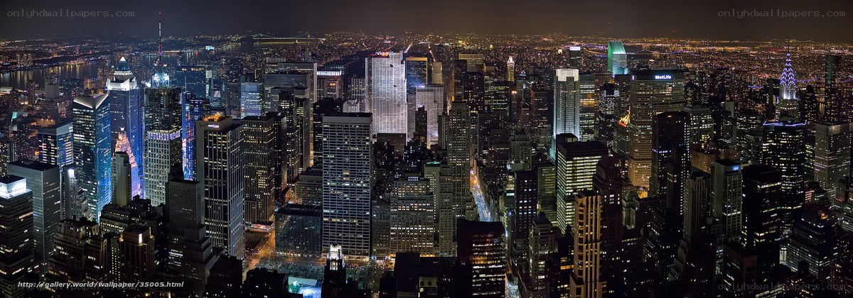 Manhattan skyline at night