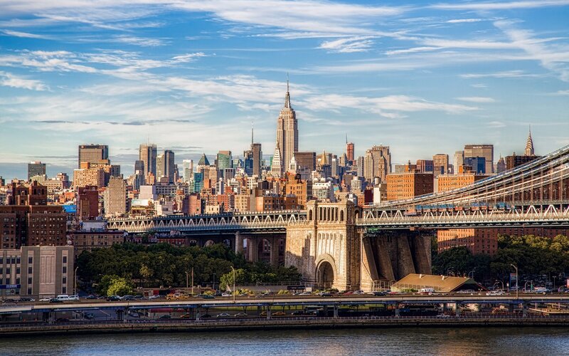 Manhattan skyline with Brooklyn Bridge