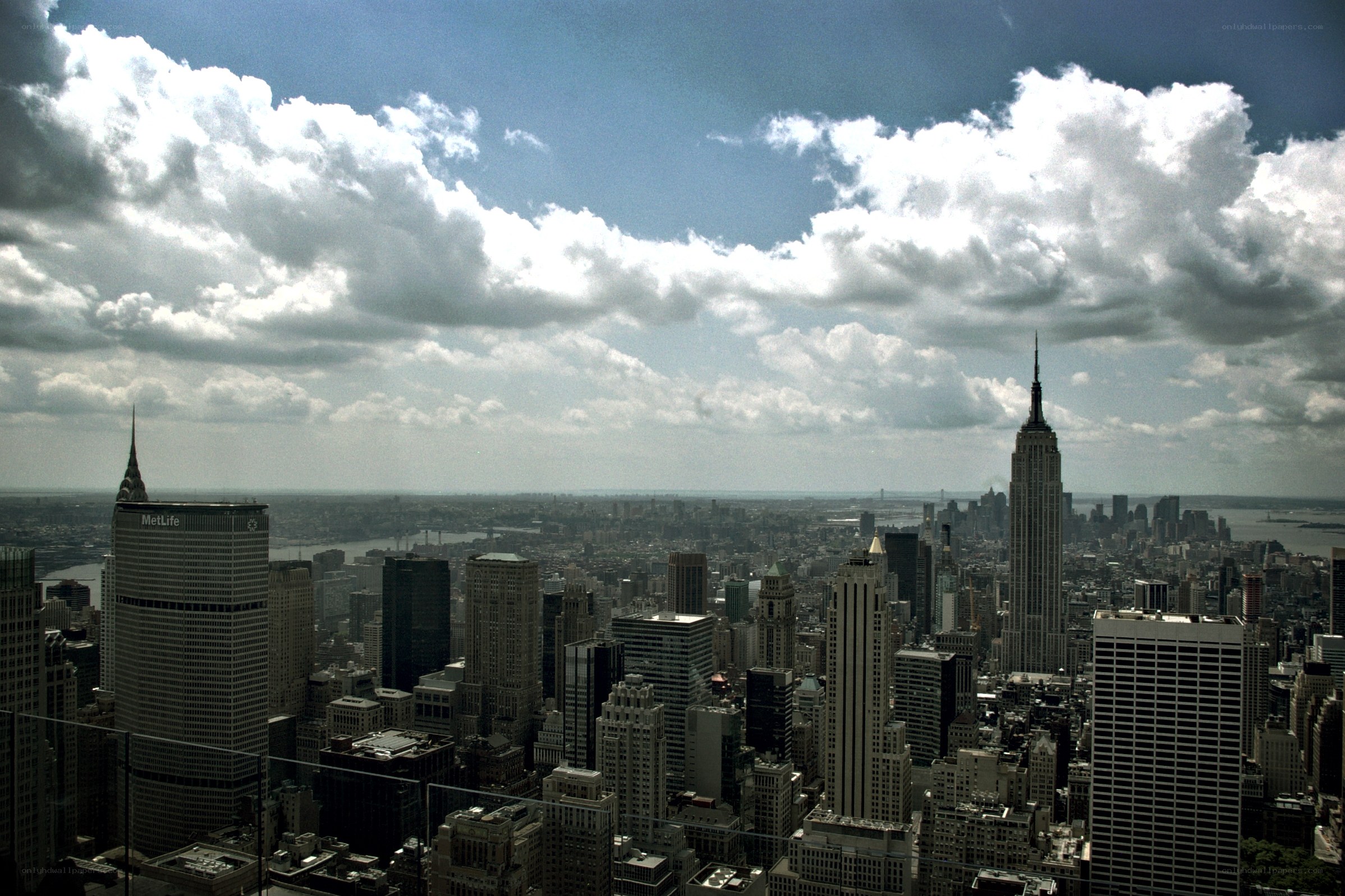 Manhattan skyline with Empire State Building