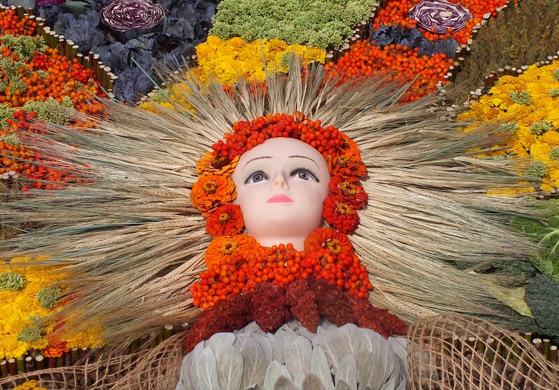 Mannequin Head with Flowers