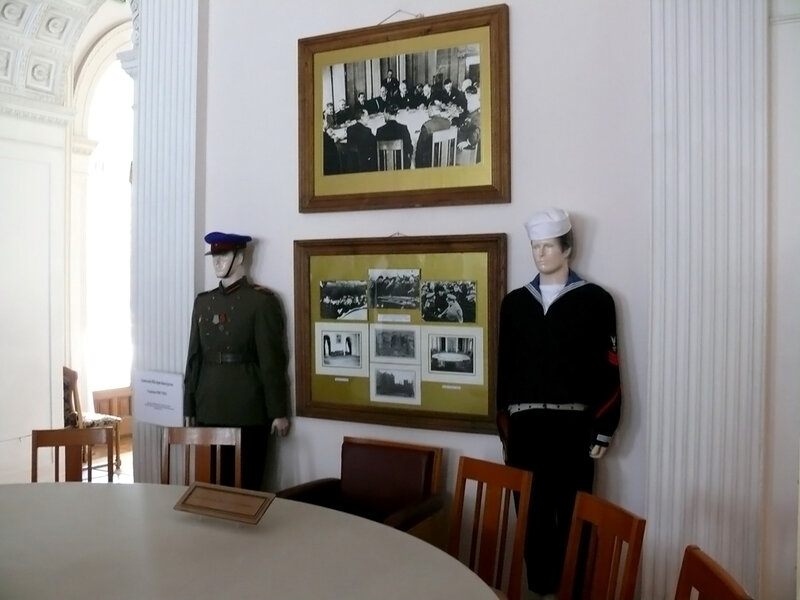 Mannequins in Military Uniforms
