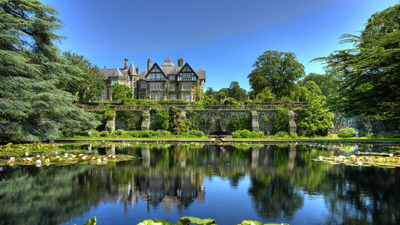 Manor House with Pond — Blue, Serene