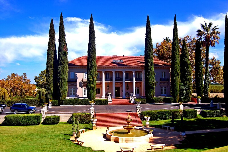 Mansion with Fountain
