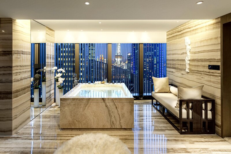 Marble Bathtub with City View — Beige