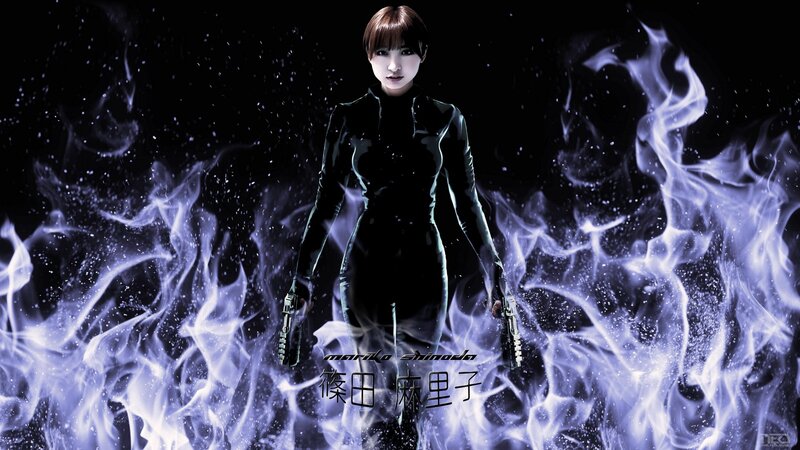 Mariko Shinoda in black suit