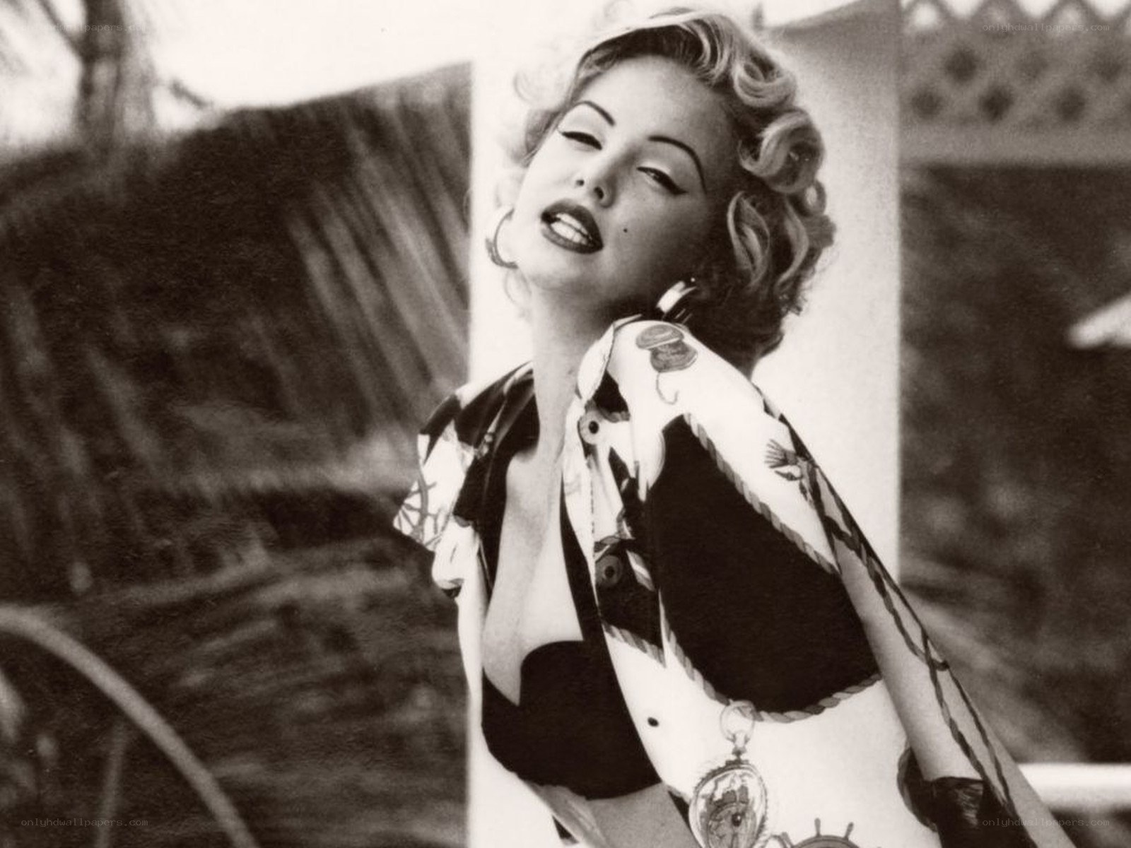 Marilyn Monroe in a patterned top