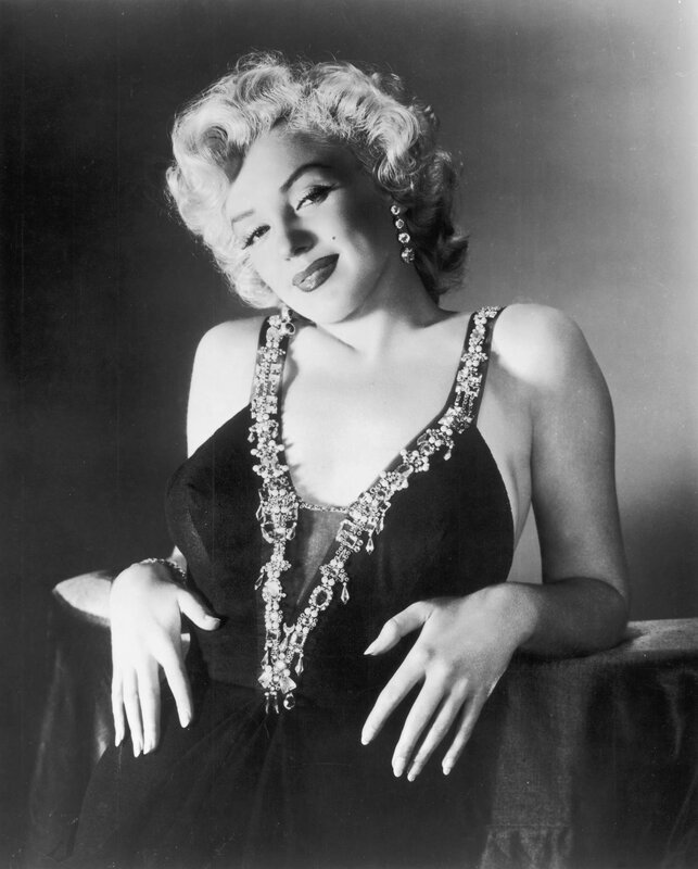 Marilyn Monroe in black dress