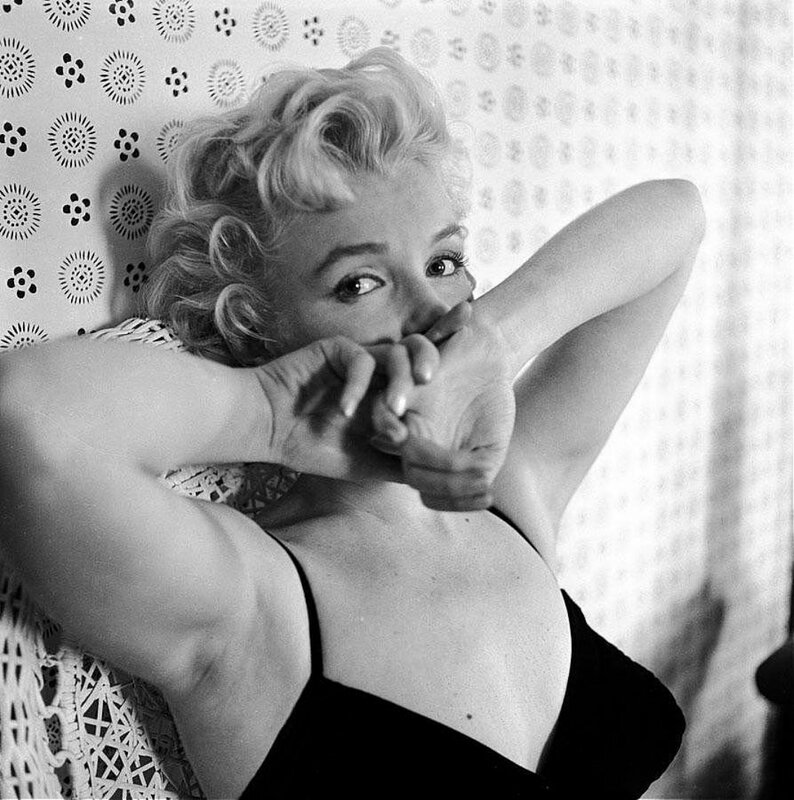 Marilyn Monroe in black dress