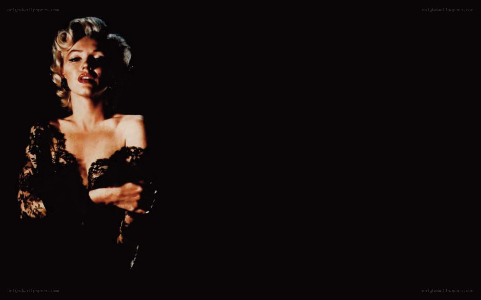 Marilyn Monroe in black lace