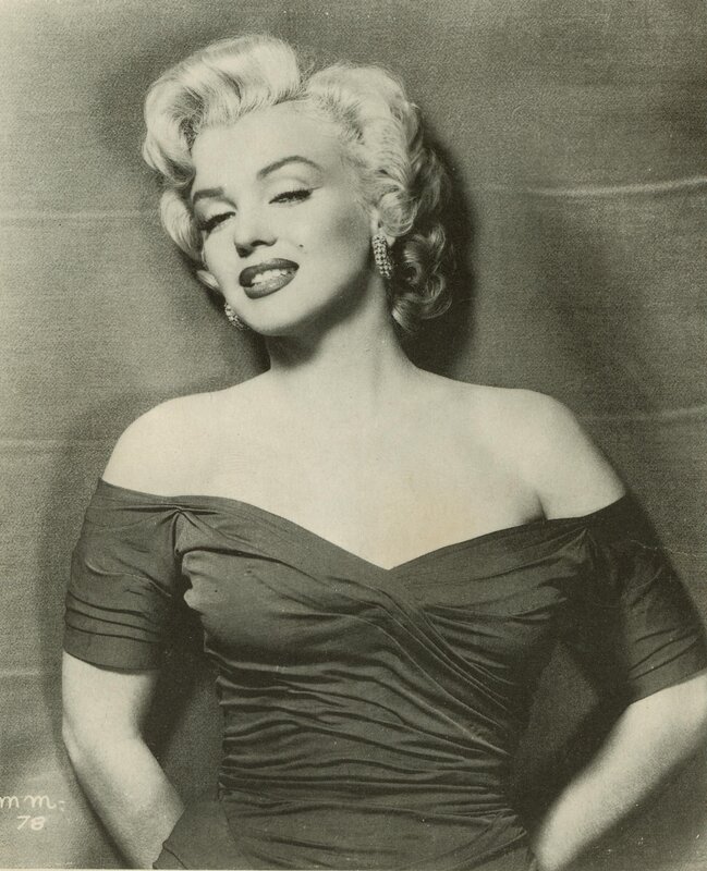 Marilyn Monroe in off-shoulder dress