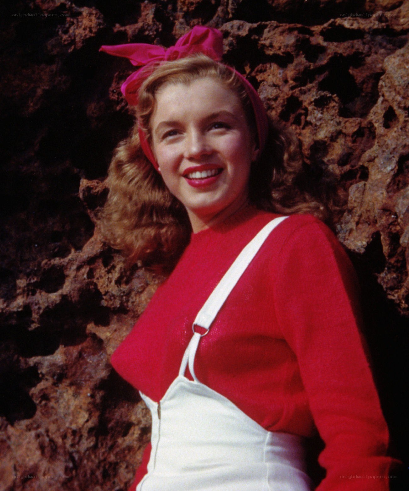 Marilyn Monroe in red sweater