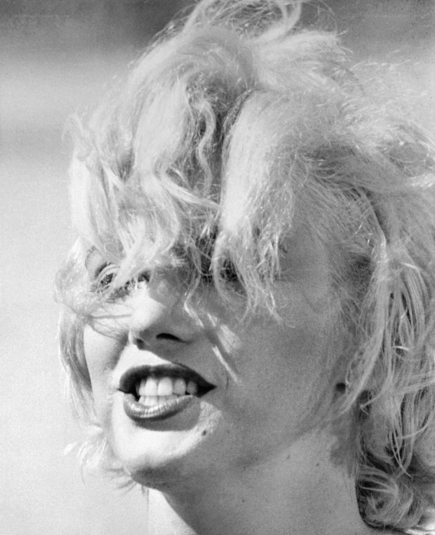Marilyn Monroe in wind