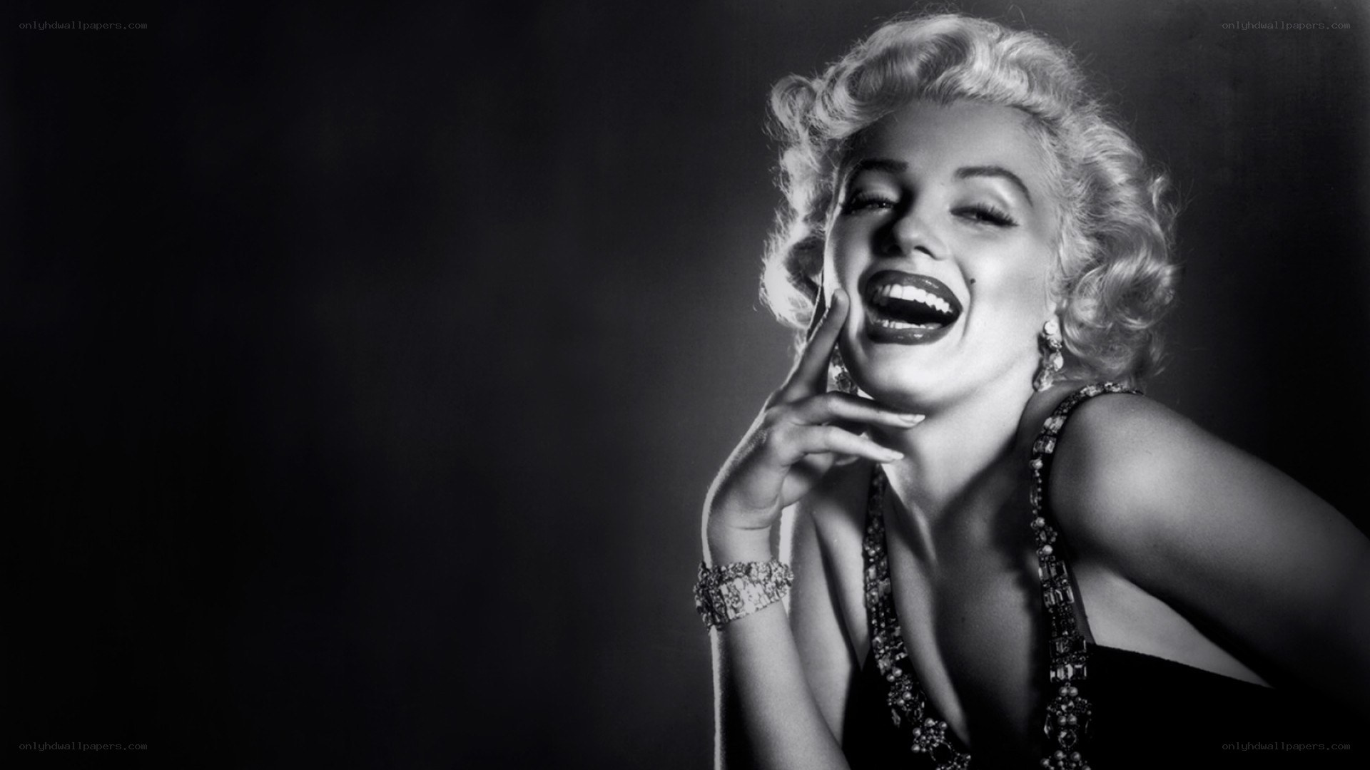 Marilyn Monroe laughing