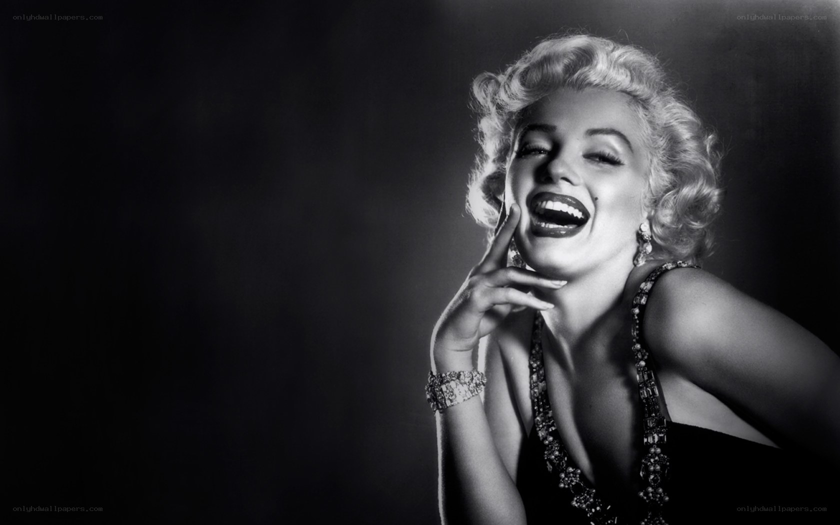 Marilyn Monroe laughing